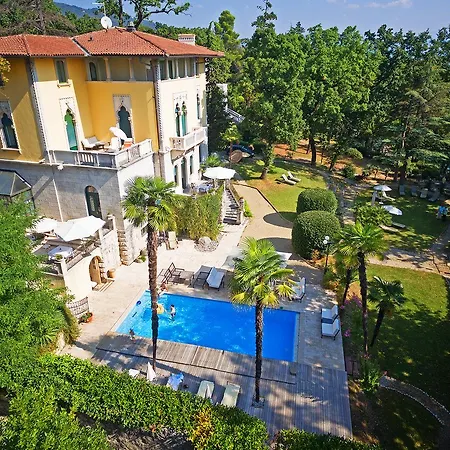 Astra 4* Laurana