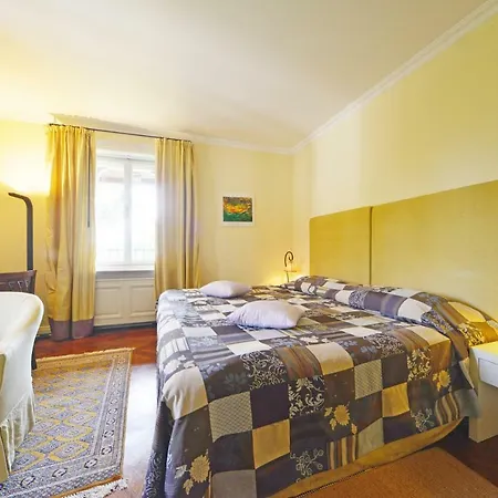 Hotel Astra Laurana